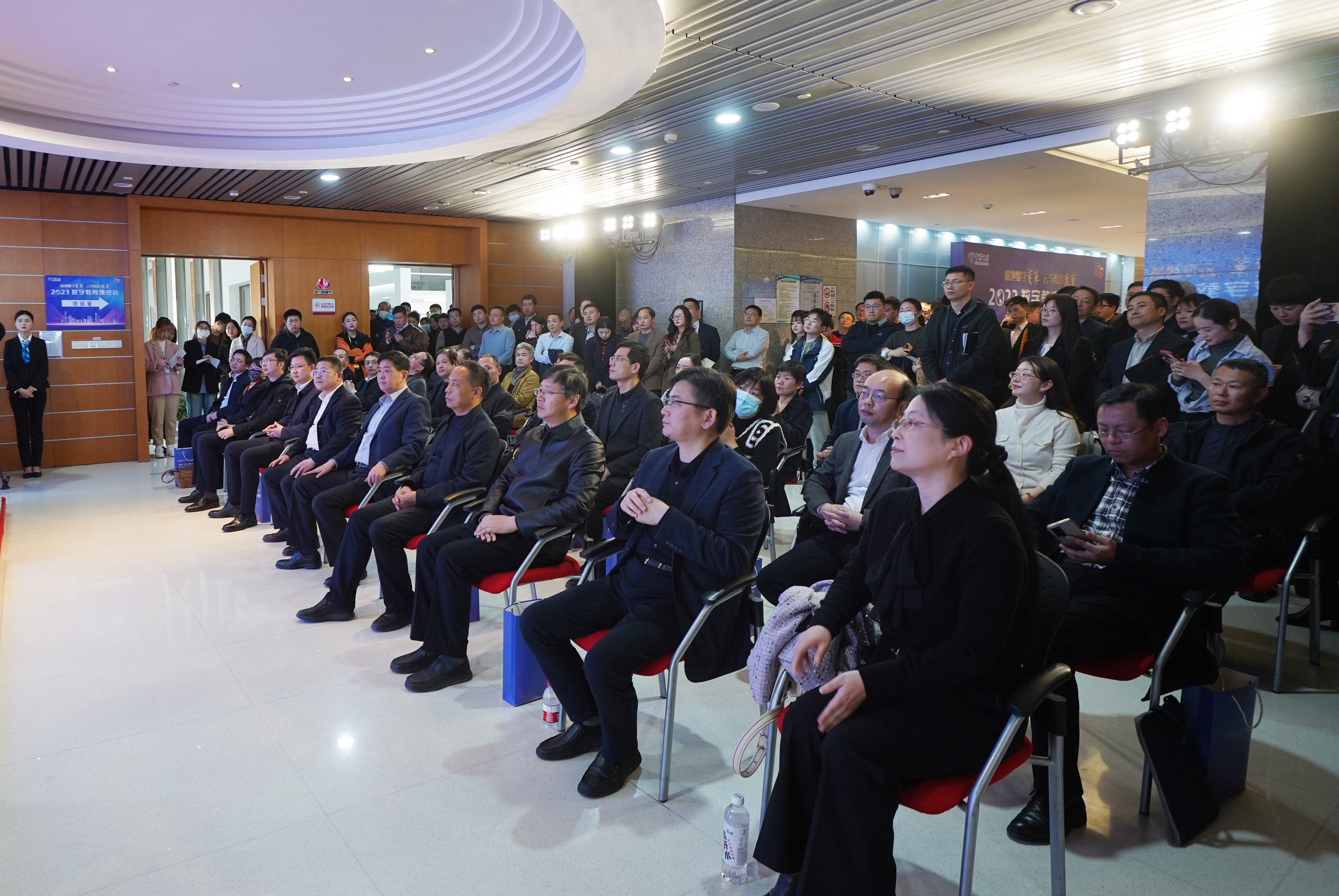 1678437585971945.jpg 1678437585971945.jpg